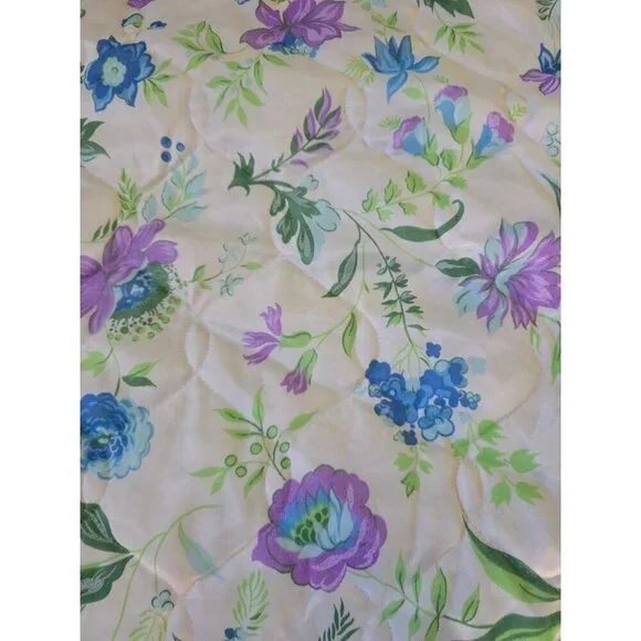 Vintage 70s Dahlia Flower Spring Blue Purple Cottagecore Bedspread Comforter Bla